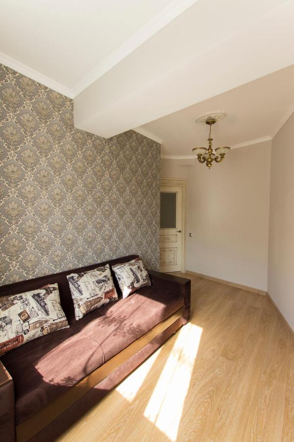 Residential Complex Central 271 Алма Ата Екстериор снимка