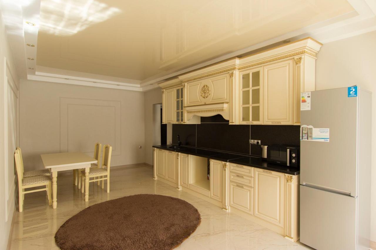 Residential Complex Central 271 Алма Ата Екстериор снимка